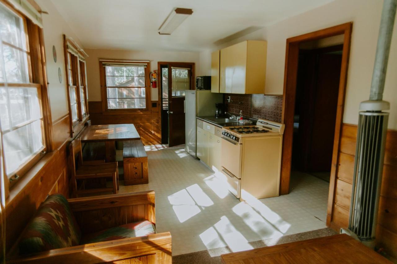 Silver Rapids Lodge & Campground Ely Extérieur photo
