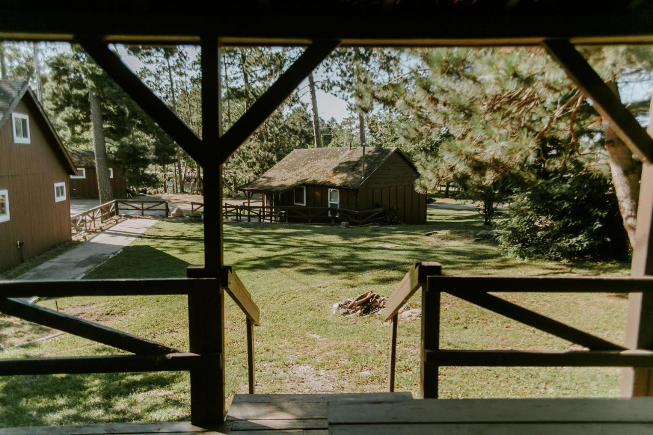 Silver Rapids Lodge & Campground Ely Extérieur photo