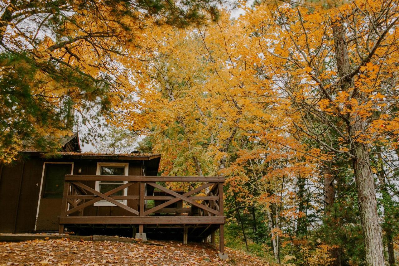 Silver Rapids Lodge & Campground Ely Extérieur photo